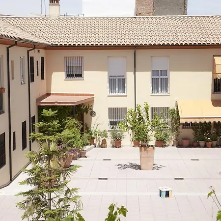 Amparo Cinco Apartment *